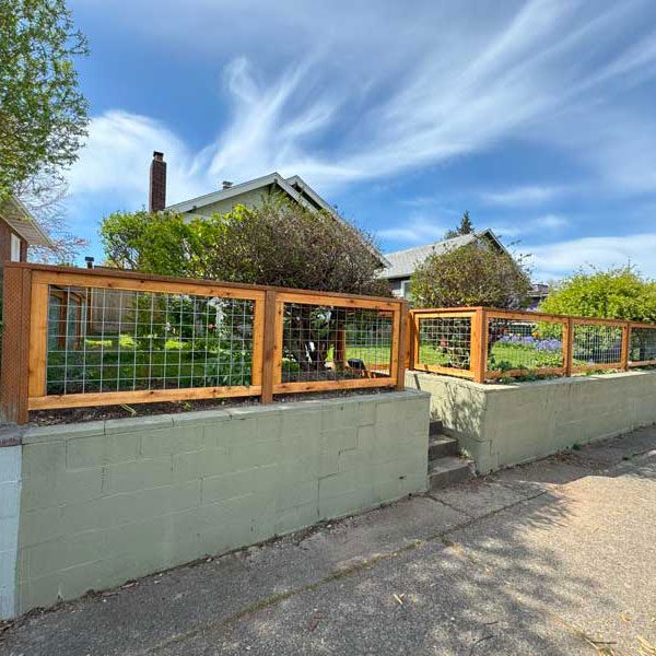 Top Rail Fence in Seattle