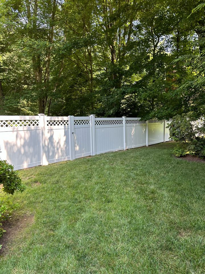 We just completed a beautiful vinyl fence in Westport! A classic New England look with the diagonal lattice top plus the privacy of a traditional privacy fence, all with the durability and low-maintenance ease of vinyl.

If you’re looking to protect your yard from deer or other critters but want a more elegant, classic Connecticut look, check out our wide selection of vinyl fence tops and styles!