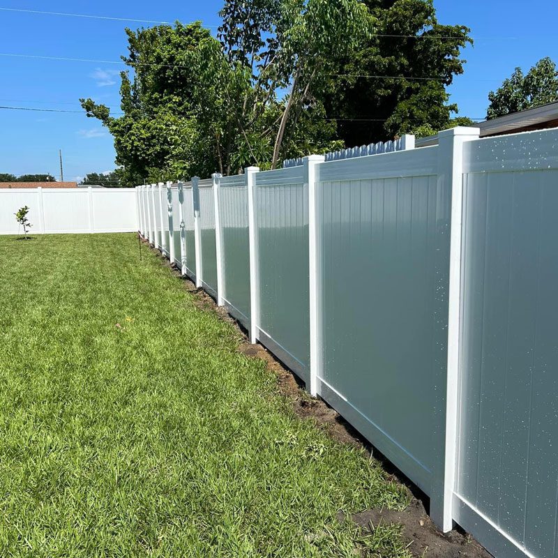 white privacy fence vinyl florida