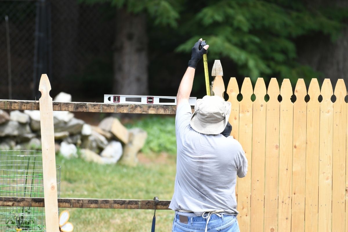 What You Need to Know Before You Install Your New Fence